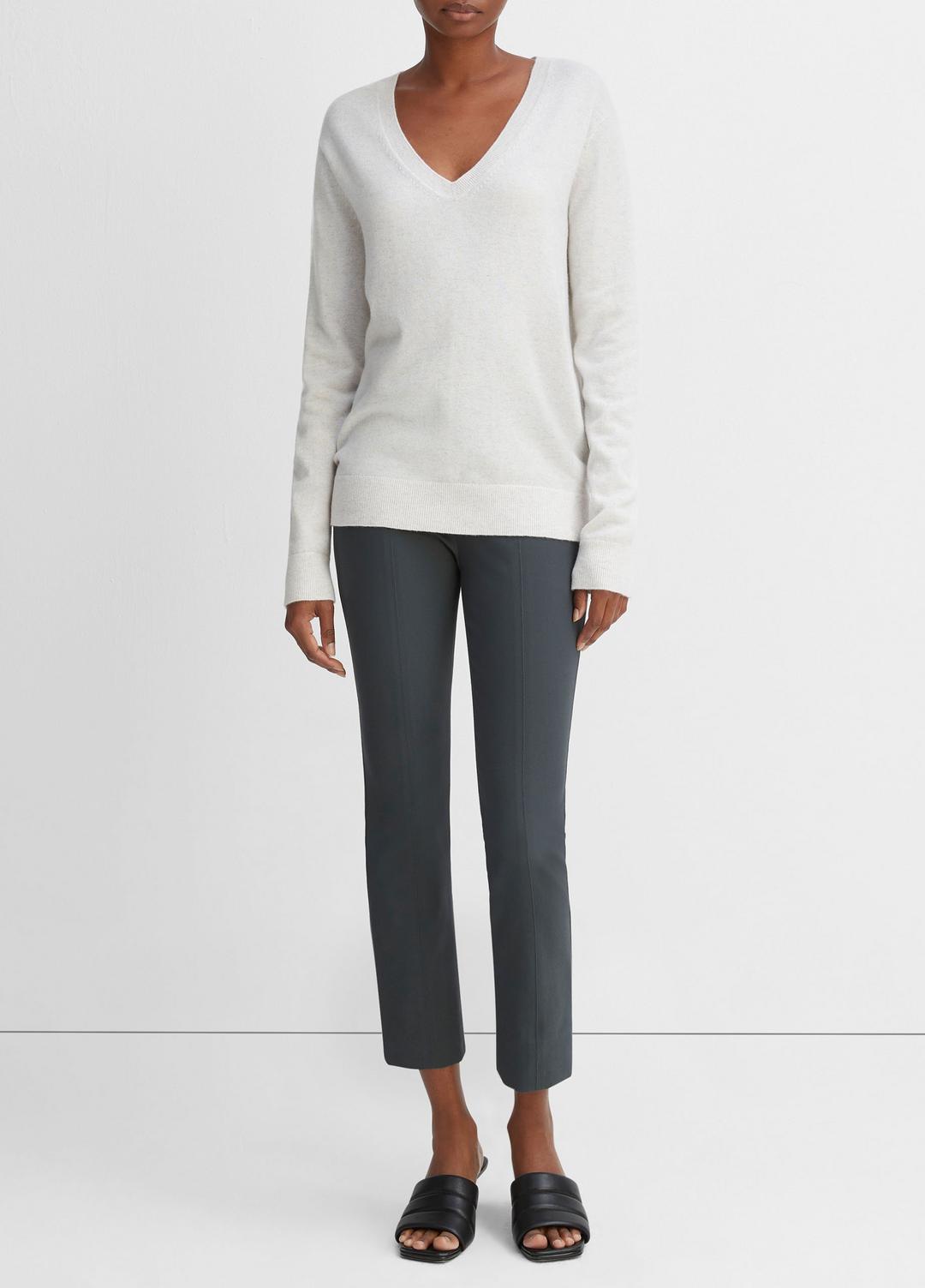 VINCE Women Cashmere Weekend V-Neck Sweater in V-Neck