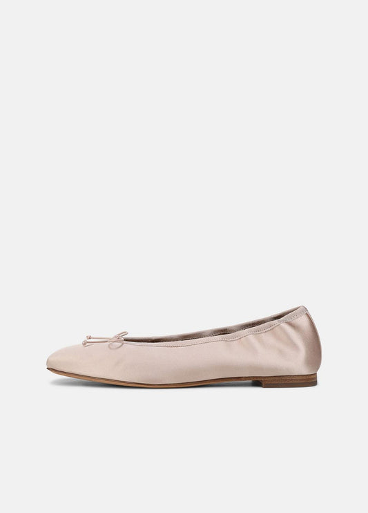 VINCE Women Darla Satin Ballet Flat in Loafers & Flats