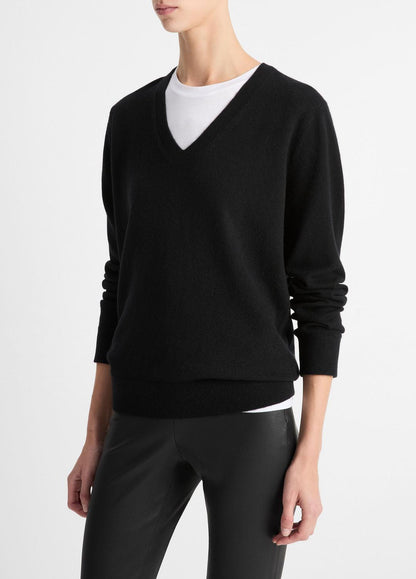VINCE Women Cashmere Weekend V-Neck Sweater in Vince Products Women